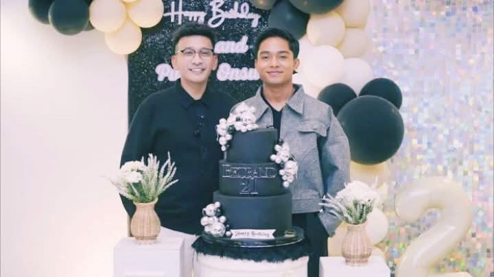 Foto bersama Ruben Onsu dengan Betrand Peto, Foto/Istimewa Foto bersama Ruben Onsu dengan Betrand Peto, Foto/Istimewa