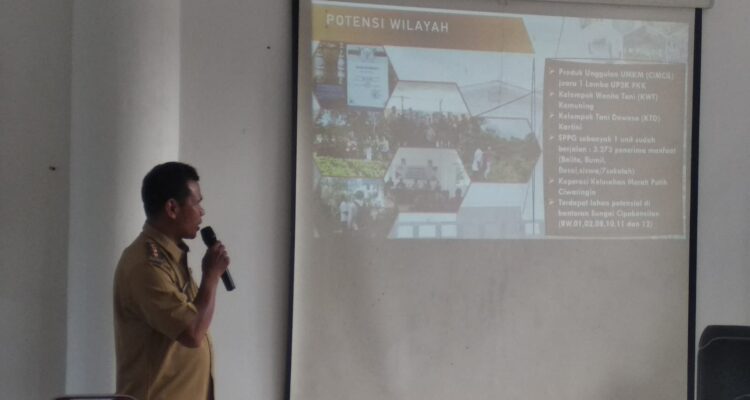 Lurah Ciwaringin, Adi Suryana, Foto/Maya Melina