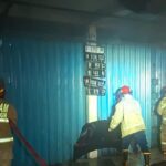 Damkar Kabupaten Bogor saat memadamkan api di salah satu ruko di Pakansari Cibining Bogor, Foto/Isitimewa