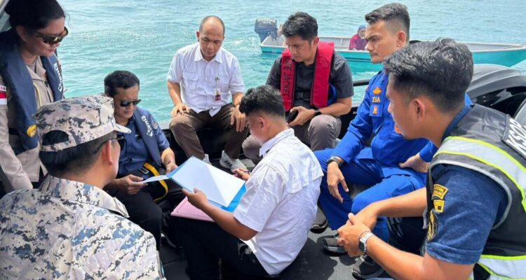 KJRI Johor Bahru saat memulangkan nelayan asal Batam yang terdampar di Johor Baru Malaysia, Foto/ Konsulat Jeneral Republik Indonesia di Johor Bahru