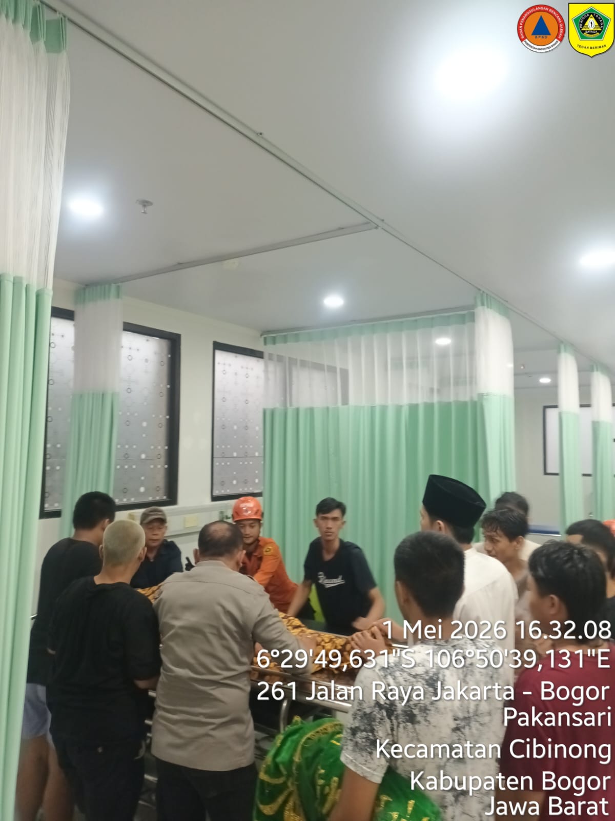 Warga Nanggewer meninngal dunia setelah tertimpa Tembok karena hujan deras disertai angin kencang, Foto/Isitimewa
