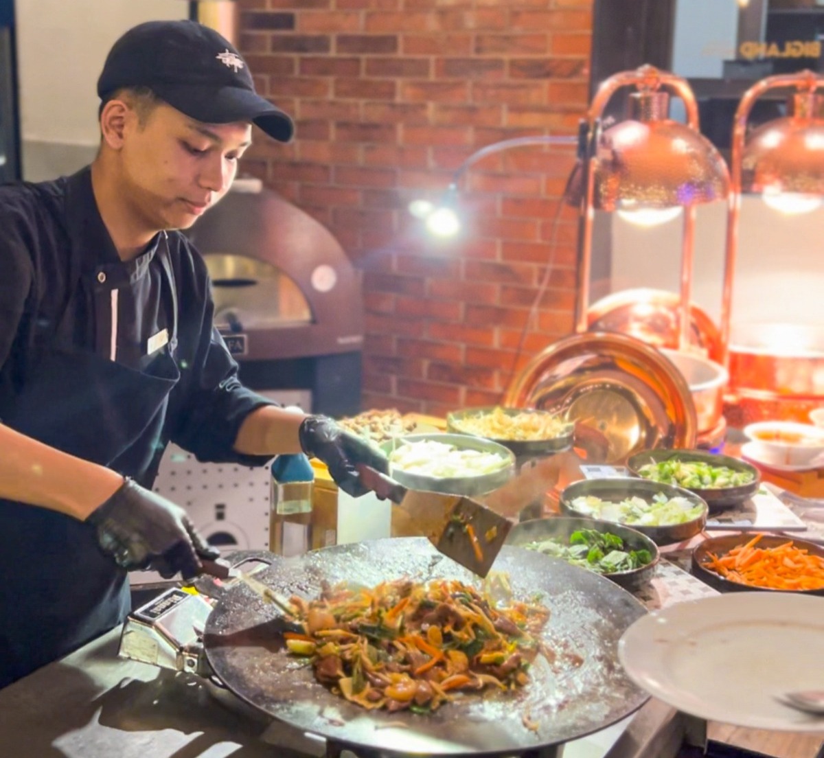 BBQ yang kini hadir di Koersi Sky Cafe Bigland Hotel, Foto/Isitimewa