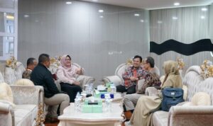 Ketua DPRD Kota Bogor, Dr. Adityawarman Adil, menerima kunjungan jajaran pimpinan Sekolah Vokasi Universitas Pakuan (Unpak), Foto/Setwan DPRD KOta Bogor