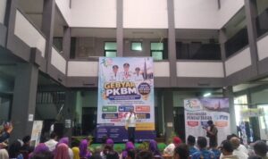 Wakil Walikota Bogor, Jenal Mutaqin saat membuka Pusat Kegiatan Belajar Masyarakat (PKBM) di Kecamatan Bogor Timur, Foto/Maya Melina
