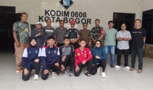 Dandim 0606/Kota Bogor secara resmi melepas kontingen pencak silat yang akan berlaga dalam Kejuaraan Pencak Silat HUT ke-80 Kodam III/Siliwangi, Foto/Isitimewa