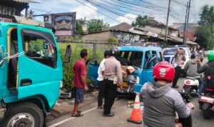 kondisi angkot yang mengalami kecelakaan di Cibungbulang Bogor, Foto/Isitimewa