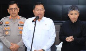 Wakil Kepala Badan Gizi Nasional (BGN) bersama Satgas Makan Bergizi Gratis (MBG) Polri, Foto/Isitimwa Wakil Kepala Badan Gizi Nasional (BGN) bersama Satgas Makan Bergizi Gratis (MBG) Polri, Foto/Isitimwa