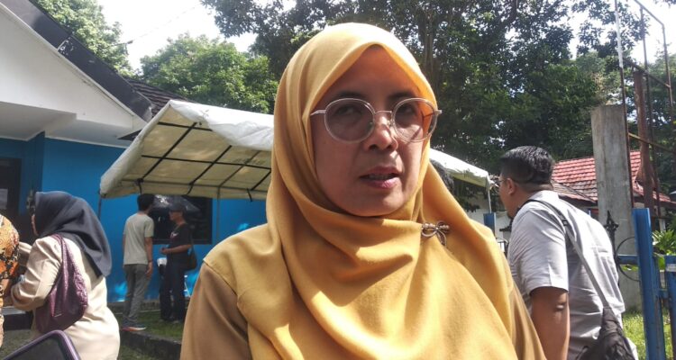 Sekretaris DLH, Setiawati, Foto/Maya Melina