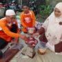 Kader PKS Bogor Utara, Endah Purwanti saat menghadiri pembagian hewan kurban, Foto/Isitimewa