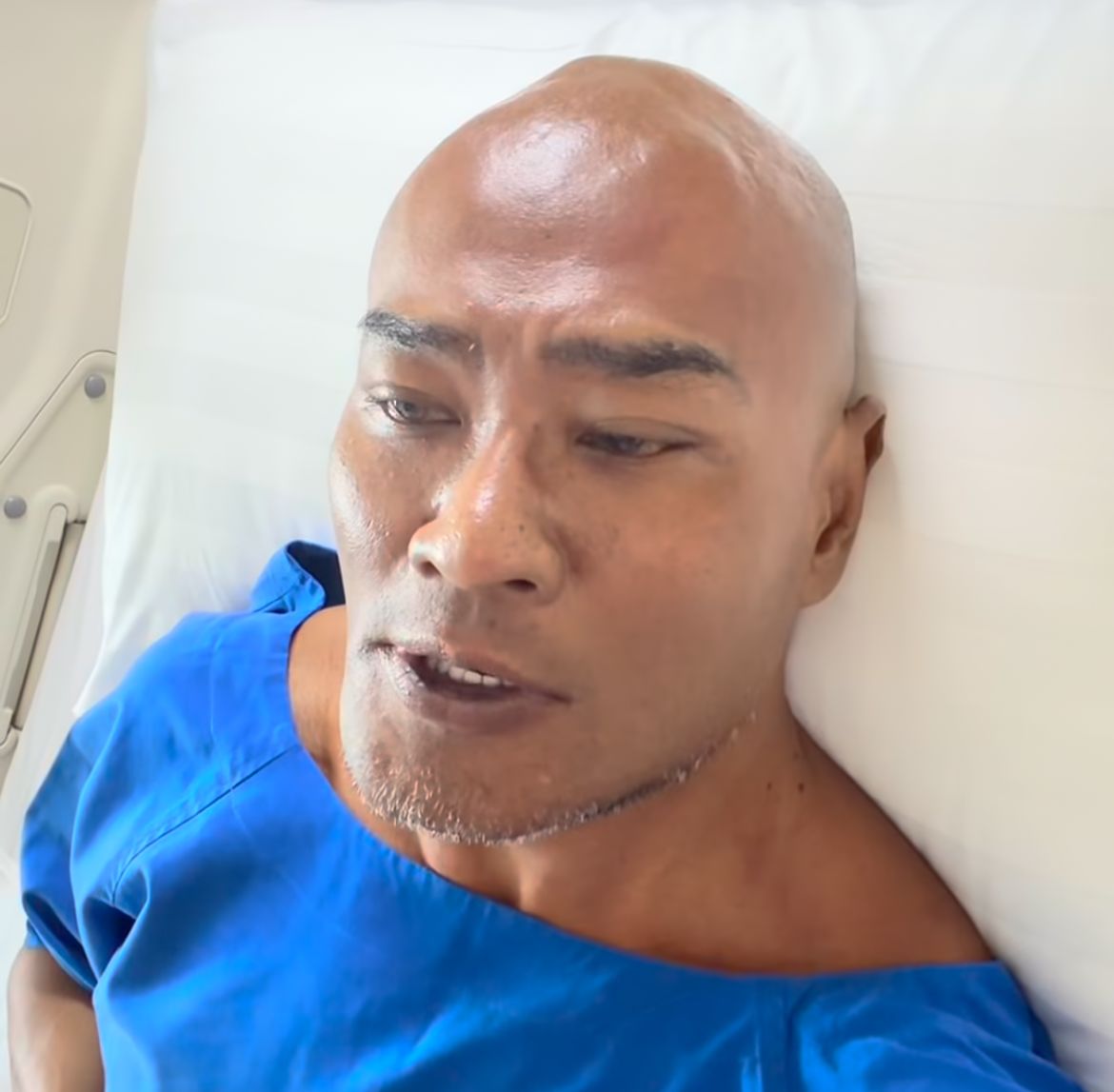 YouTuber sekaligus presenter ternama, Deddy Corbuzier, mengejutkan publik setelah mengunggah momen dirinya yang harus terbaring di rumah sakit, Foto/Instagram