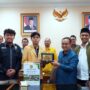 Ketua DPRD Kota Bekasi, Dr. Sardi Efendi, S.Pd., M.M., bersama dengan Anggata Komisi I, Muhammad Kamil, S.E.I., menerima Kunjungan Legislatif dari BEM & DPM Universitas Bhayangkara Jakarta Raya (Ubhara Jaya), Foto/Setwan DPRD Kota Bekasi