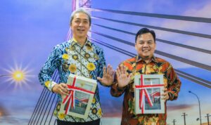 Wali Kota Bogor, Dedie A Rachim bersama Ketua DPRD KOta Bogor, Aditya warman, Foto/Diskominfo Kota Bogor Wali Kota Bogor, Dedie A Rachim bersama Ketua DPRD KOta Bogor, Aditya warman, Foto/Diskominfo Kota Bogor