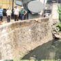 Anggota Anggota DPRD Kota Bekasi saat meninjau sungai Kranji, Foto/Isitimewa
