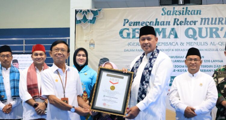 Ketua DPRD Kota Bekasi, Dr. Sardi Efendi hadir dalam kegaitan Gerakan Membaca dan Menulis Al-Qur’an (GEMMA QUR’AN), Foto/Isitimewa