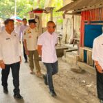 Wali Kota Bogor, Dedie A Rachim dan Wakil Wali Kota Bogor Jenal Mutatqin saat meninjau kawasan pintu masuk kota di wilayah Cimahpar, Kecamatan Bogor Utara, Diskominfo Kota Bogor