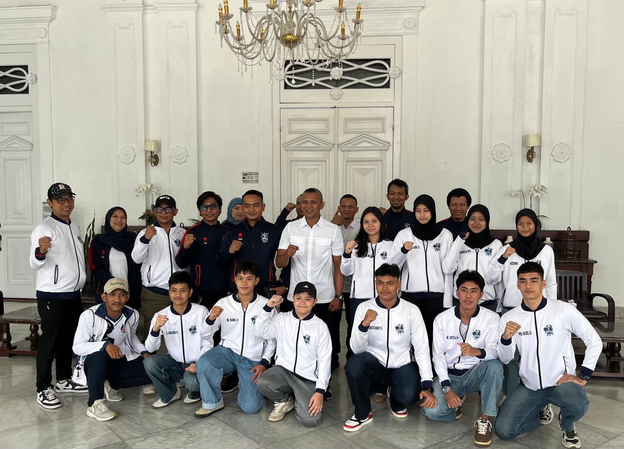 Foto bersama Pengurus Cabang Ikatan Anggar Seluruh Indonesia (IKASI) Kota Bogor bersama Wakil Wali Kota Bogor, Jenal Muttaqin, Foto/Isitimewa