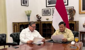 Menteri Koordinator Bidang Perekonomian, Airlangga Hartarto bersama Presiden Republik Indonesia, Prabowo Subianto, Foto/Isitimewa