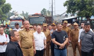 Wakil Ketua DPRD Kota Bekasi, Faisal, bersama Wali Kota Bekasi,Foto/Isitimewa