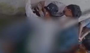 Tengah viral di media sosial video kekerasan terhadap anak remaja yang dilakukan sejumlah orang anak SMA, Foto/SS Video