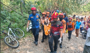 Tim SAR gabungan akhirnya menemukan Siti Salma (6), bocah perempuan yang hanyut di Sungai Cianten,Foto/Istimewa