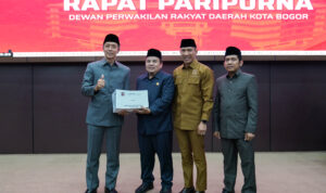 Dewan Perwakilan Rakyat Daerah (DPRD) Kota Bogor bersama Pemerintah Kota (Pemkot) Bogor menggelar rapat paripurna, Foto/Setwan DPRD KOta Bogor Dewan Perwakilan Rakyat Daerah (DPRD) Kota Bogor bersama Pemerintah Kota (Pemkot) Bogor menggelar rapat paripurna, Foto/Setwan DPRD KOta Bogor