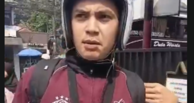 vlogger diberhentikan petugas Satuan Lalu Lintas (Satlantas) Polres Bogor di Jalur Puncak, Kabupaten Bogor, menjadi perbincangan di media sosial, Foto/Isitimewa