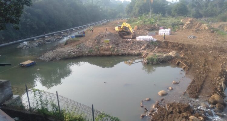 Pembangunan Intake Pasir Angin di Sungai Ciliwung Perumda Kota Bogor, Foto/Isitimewa