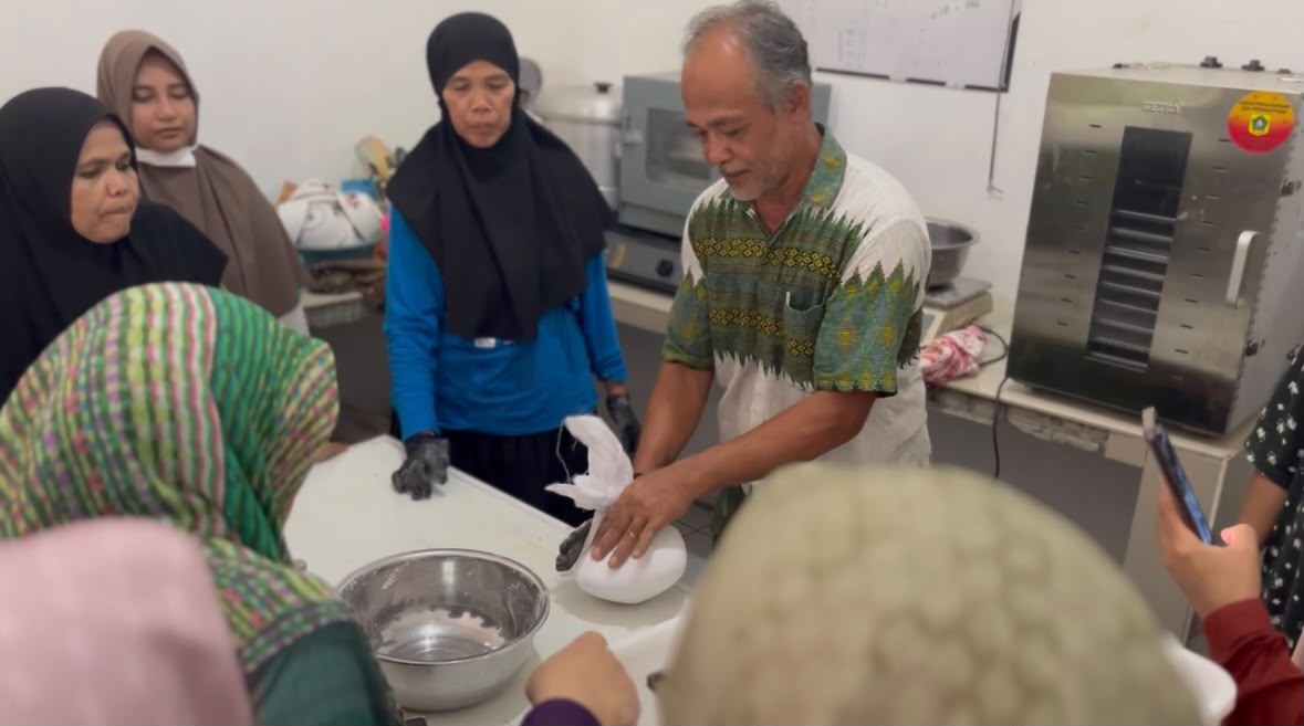 elatihan Diversifikasi Pangan Lokal Berbasis Tepung Mocaf (Modified Cassava Flour) di Kelompok Tani Setia,, Foto/Isitimewa