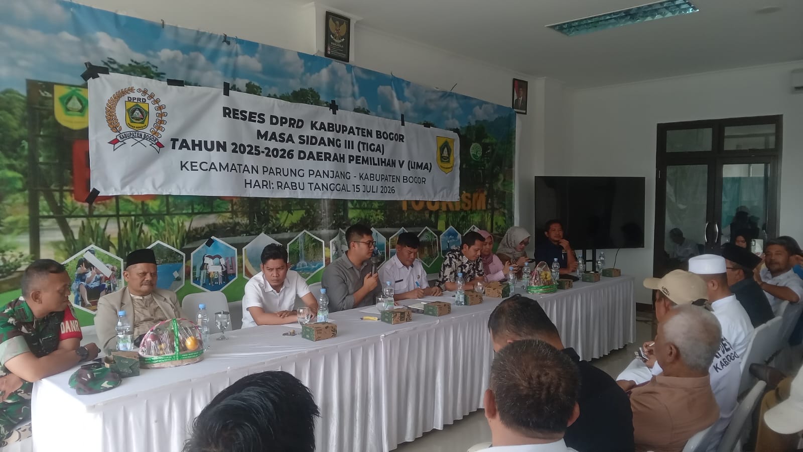 Ketua Dewan Perwakilan Rakyat Daerah (DPRD) Kabupaten Bogor, Sastra Winara, saat menghadiri reses di Parung Panajng, Foto, Setwan DPRD Kabupaten Bogor, Foto/Isitimewa