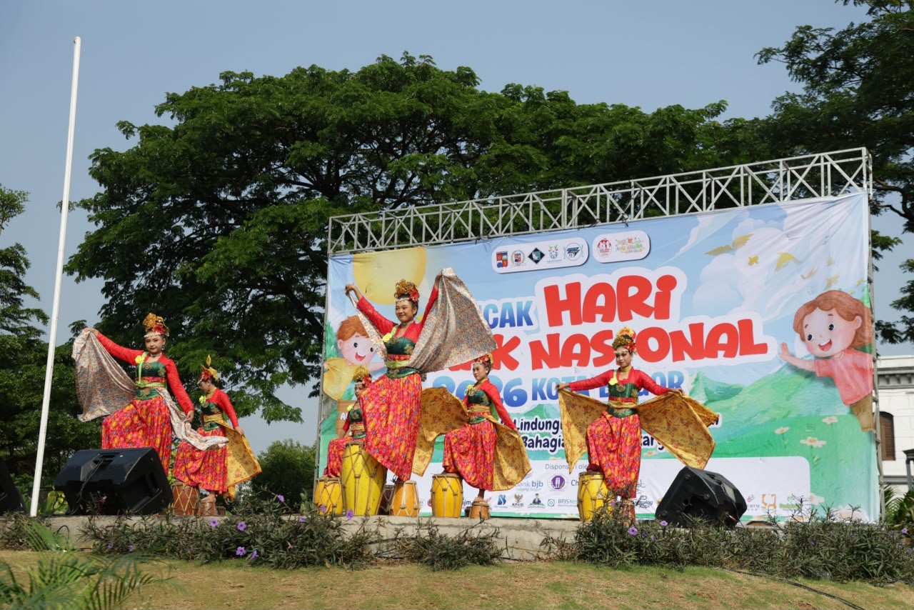 penampilan anak-anak yang begitu tampil ceria di peringatan hari anak nasional 2026 di Alun-alun Kota Bogor, Foto/Diskominfo Kota Bogor