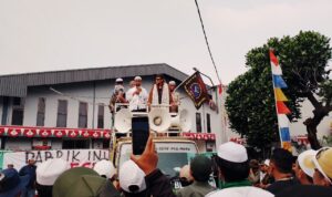 Habib Bahar saat melakukan orasi penolakan miras di wilayah Citeureup, Foto/Istimewa