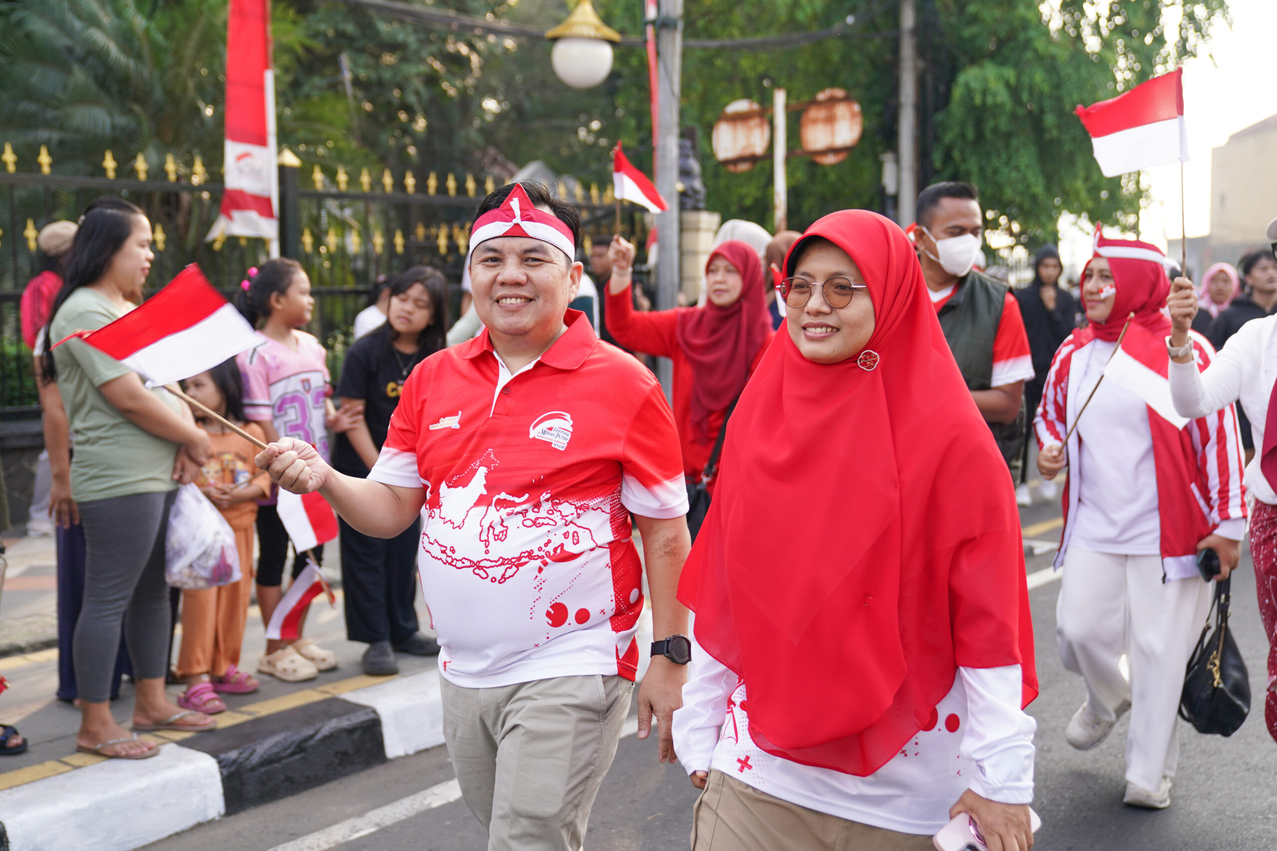 Ketua DPRD Kota Bogor saat menghadiri pawai kirab merah putih, Foto/Isitmewa