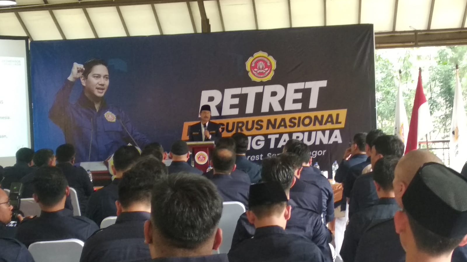 Menteri Sosial Saifullah Yusuf saat membuka Retret Pengurus Nasional Karang Taruna di Sentul Eco Edu Tourism Forest, Kabupaten Bogor, Foto/Isitimewa