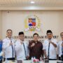 Foto bersama Ketua DPRD Kota Bogor, Adityawarman Adil bersama pengurus GMKB, Foto/Setwan DPRD Kota Bogor