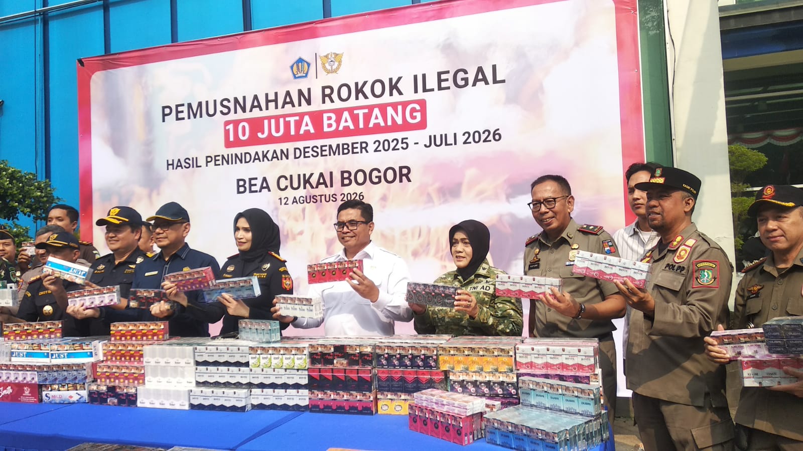 pemusnahan roko ilegal oleh Bea Cukai yang dihadiri oleh Pemerintah Kota Bogor dan usur penegak hukum, Foto/Isitimewa