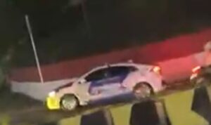 Diduga Mobil Polisi Lawan Arus di Sentul, Foto/Isitimewa Diduga Mobil Polisi Lawan Arus di Sentul, Foto/Isitimewa