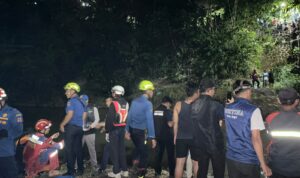 Proses pencairan Aparatur Sipil Negara (ASN) yang bertugas di Dinas Arsip dan Perpustakaan (Diarpus) Pemerintah Kota Bogor, berinisial B (36) yang diduga hanyut, Foto/Isitmewa