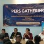 Kepala Kesbangpol saat berdiskusi dengan PWI KOta Bogor, Foto/Maya Melina