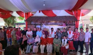 Foto Bersama Walikota Bogor, Dedie A Rachim bersama panita Festival Kopi Legendaris, dan unsur Forkopimda, Foto/Isitmewa Foto Bersama Walikota Bogor, Dedie A Rachim bersama panita Festival Kopi Legendaris, dan unsur Forkopimda, Foto/Isitmewa