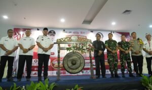 Bupati bogor, Rudy susmanto, saat membuka Career Center Pemerintah Kabupaten (Pemkab) Bogor sebagai pusat layanan informasi ketenagakerjaan, Foto/ Diskominfo Kabupaten Bogor Bupati bogor, Rudy susmanto, saat membuka Career Center Pemerintah Kabupaten (Pemkab) Bogor sebagai pusat layanan informasi ketenagakerjaan, Foto/ Diskominfo Kabupaten Bogor