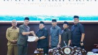 foto bersama Pemkot dan DPRD Kota Bogor saat rapat paripurna, Foto/Setwan DPRD Kota Bogor foto bersama Pemkot dan DPRD Kota Bogor saat rapat paripurna, Foto/Setwan DPRD Kota Bogor