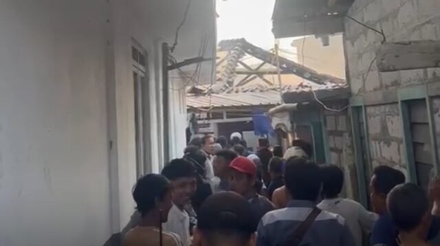 Komdisi kebkaran i Kampung Sindang Sari Bondongan Bogor, Foto/Adi Wirman