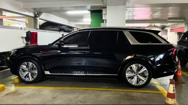 mobil Listrik Hongqi E-HS9, Foto/Instagram