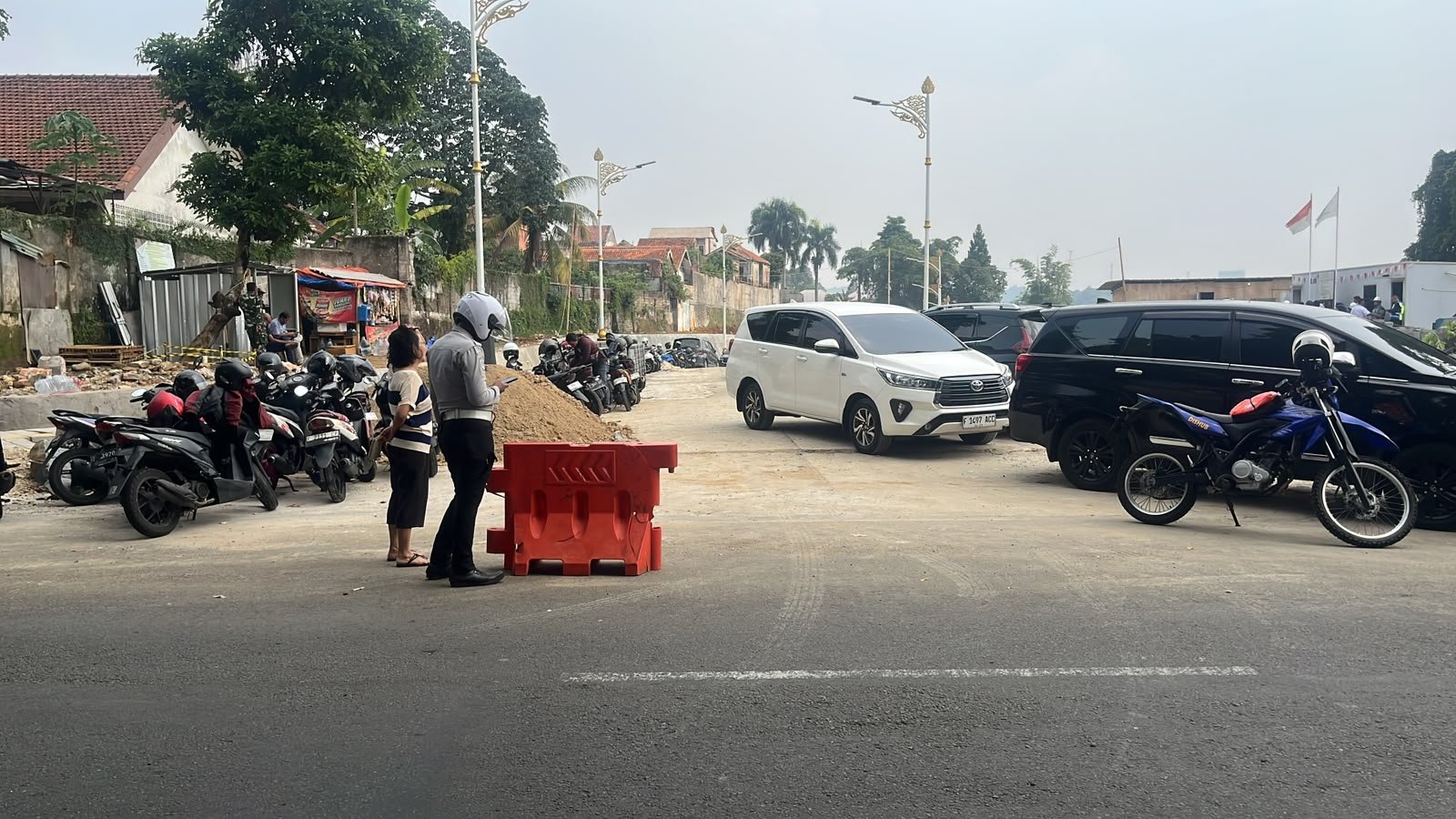 Pintu masuk Trase Batutulis Bogor, Foto/Adi Wirman