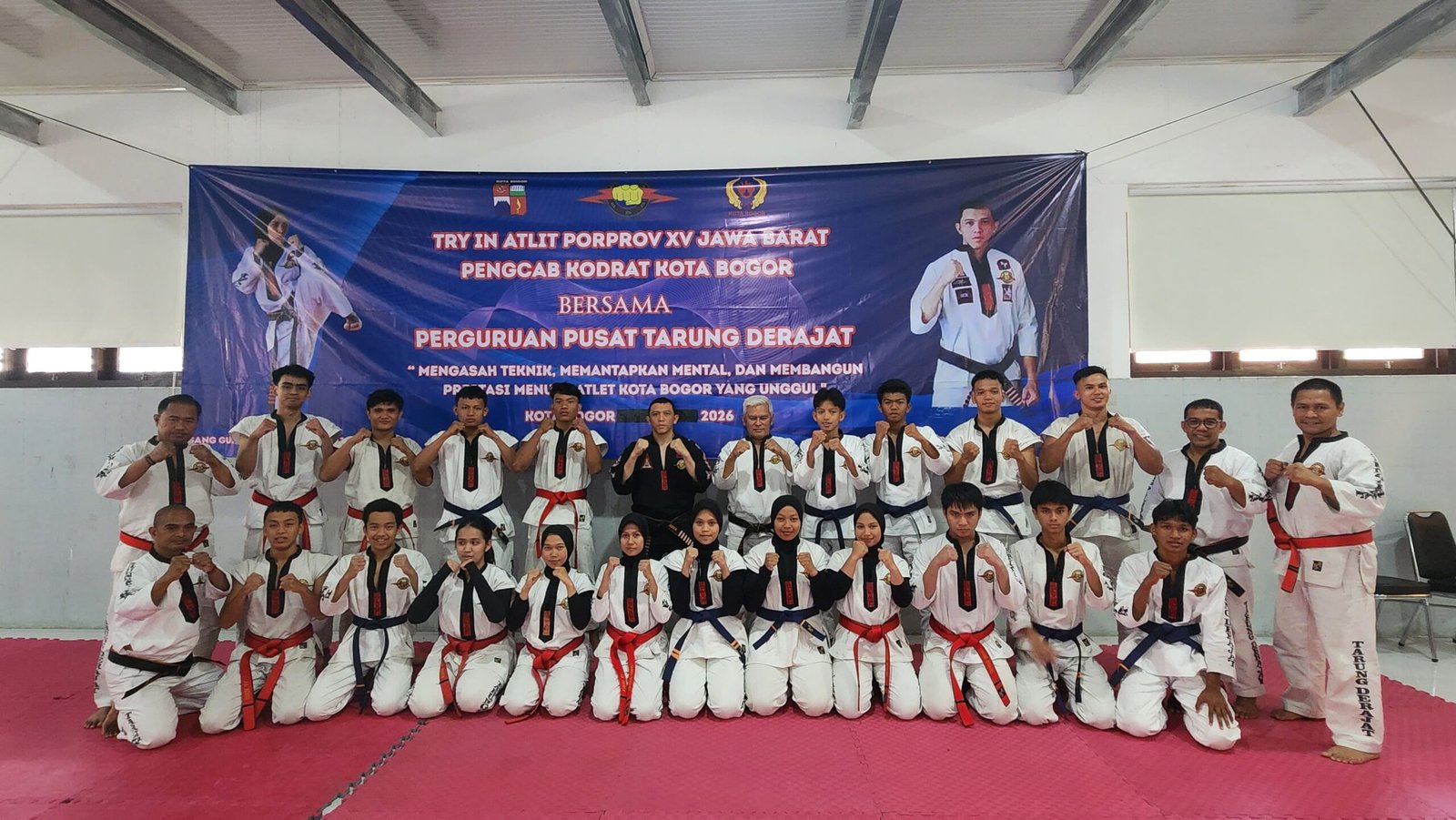 atlet kontingen Tarung Derajat yang tampil di Porporv 2026, Foto/Koni Kota Bogor