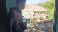 Tim Rescue BPBD Kota Bogor saat meninjau rumah ambruk di Koebon Kalapa Kota Bogor, Foto/Isitmewa
